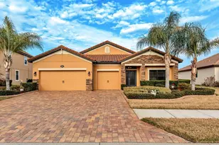 1929 Via Lago Dr, Lakeland, FL 33810 - Photo 1