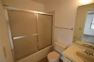 6055 Topher Trail, Mulberry, FL 33860 - Photo 9