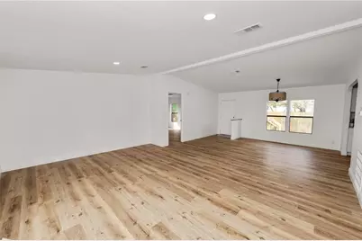 370 Cameron Street, Mulberry, FL 33860 - Photo 7