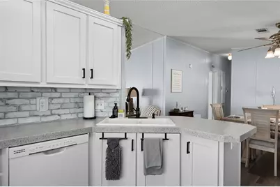 6639 Westchester Drive NE, Winter Haven, FL 33881 - Photo 11