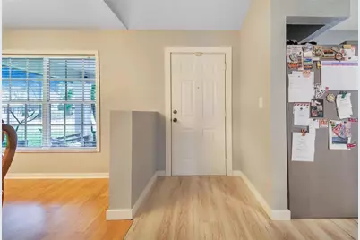 194 S Lake Mariam Drive, Winter Haven, FL 33884 - Photo 7