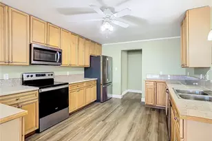 304 E Main St, Bowling Green, FL 33834 - Photo 19