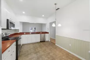 7517 Jessamine Dr, Lakeland, FL 33810 - Photo 13