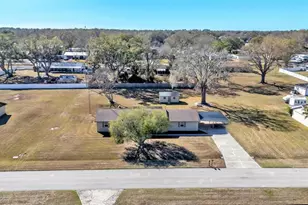 6531 Newman Cir E, Lakeland, FL 33811 - Photo 3