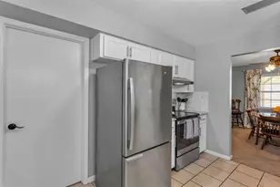 6531 Newman Cir E, Lakeland, FL 33811 - Photo 13