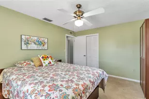 6531 Newman Cir E, Lakeland, FL 33811 - Photo 25