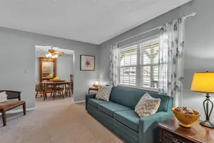 6531 Newman Cir E, Lakeland, FL 33811 - Photo 7