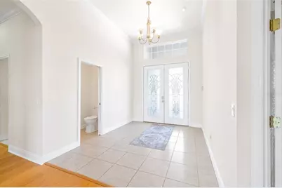 6779 Huntington Hills Boulevard, Lakeland, FL 33810 - Photo 3