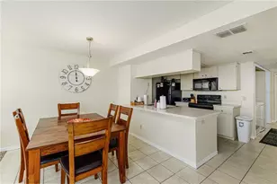 2028 Royal Bay Blvd, Kissimmee, FL 34746 - Photo 5