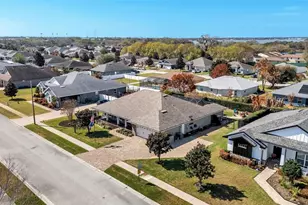 187 Bentley Oaks Blvd, Auburndale, FL 33823 - Photo 45