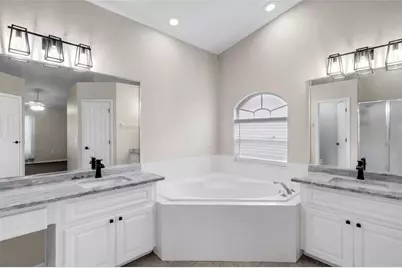 7797 Canterbury Circle, Lakeland, FL 33810 - Photo 17