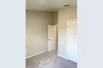 5412 Siltstone Street, Lakeland, FL 33811 - Photo 9