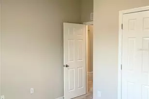 5412 Siltstone St, Lakeland, FL 33811 - Photo 9