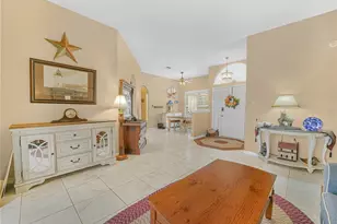 5888 Sandpipers Dr, Lakeland, FL 33809 - Photo 5