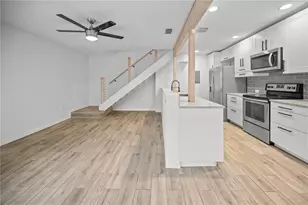 1832 Bough Ave, Clearwater, FL 33760 - Photo 11