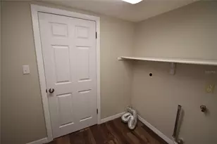 2720 Castle Way, Lakeland, FL 33803 - Photo 11