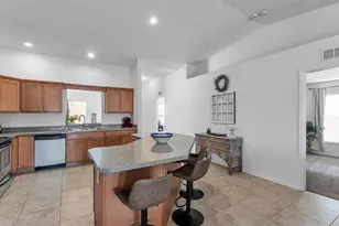 6146 Mission Dr, Lakeland, FL 33812 - Photo 11