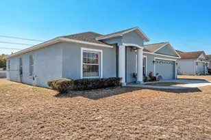 6146 Mission Dr, Lakeland, FL 33812 - Photo 3