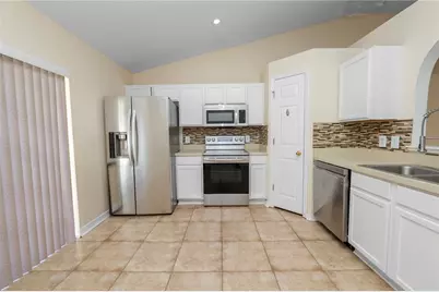 10534 Opus Drive, Riverview, FL 33579 - Photo 9