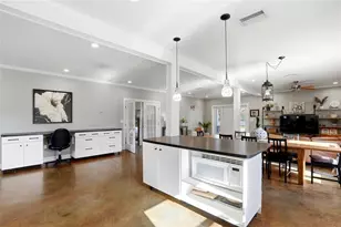 123 S Wiggins Rd, Plant City, FL 33566 - Photo 13