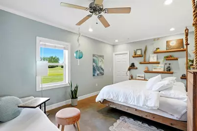 123 S Wiggins Road, Plant City, FL 33566 - Photo 15