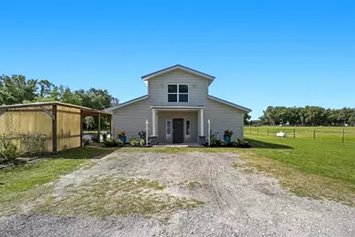 123 S Wiggins Road, Plant City, FL 33566 - Photo 1