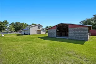 123 S Wiggins Rd, Plant City, FL 33566 - Photo 41