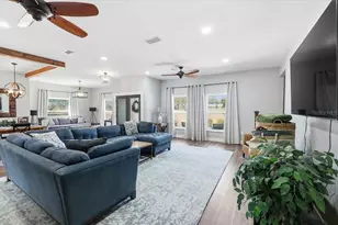 5225 Glenmore Dr, Lakeland, FL 33813 - Photo 7