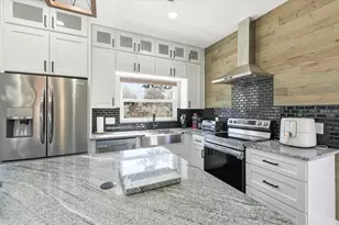 5225 Glenmore Dr, Lakeland, FL 33813 - Photo 17