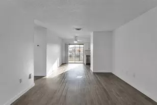 1920 E Edgewood Dr, Lakeland, FL 33803 - Photo 17