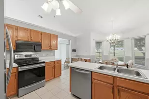 6260 Crane Dr, Lakeland, FL 33809 - Photo 11