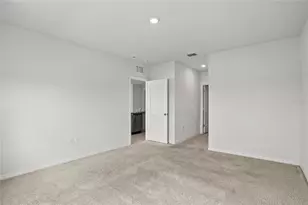 5619 Siltstone St, Lakeland, FL 33811 - Photo 13