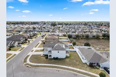 829 Landmark Hills Drive, Haines City, FL 33844 - Photo 11