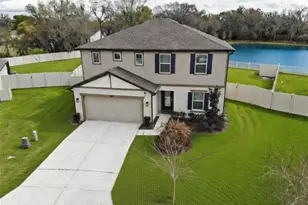 3887 Spruce Creek Dr, Lakeland, FL 33811 - Photo 1