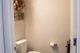 3887 Spruce Creek Dr, Lakeland, FL 33811 - Photo 11