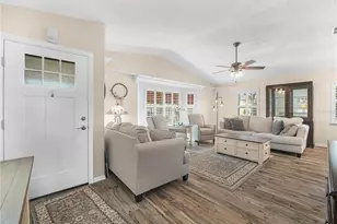 6093 Seagull Ln, Lakeland, FL 33809 - Photo 3