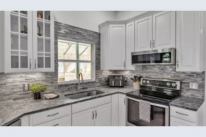 3210 Curtis Dane Lane, Lakeland, FL 33812 - Photo 3