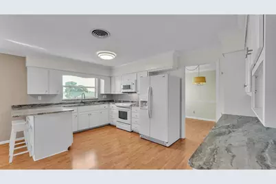 274 Paradise Island Drive, Haines City, FL 33844 - Photo 13