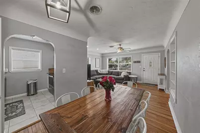 2813 59th Avenue N, Saint Petersburg, FL 33714 - Photo 13