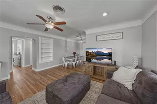 2813 59th Ave N, Saint Petersburg, FL 33714 - Photo 7