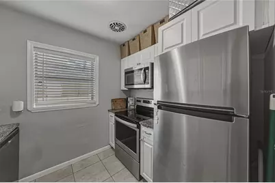 2813 59th Avenue N, Saint Petersburg, FL 33714 - Photo 17