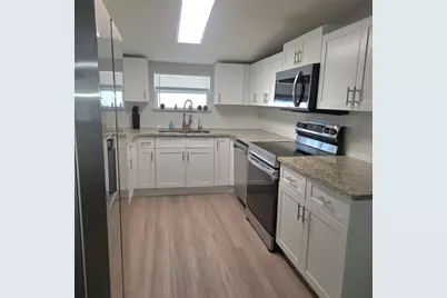 416 W Broadway Street, Fort Meade, FL 33841 - Photo 5