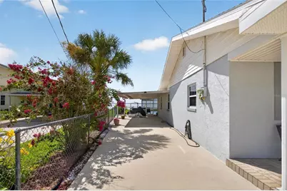 148 N Lake Reedy Boulevard, Frostproof, FL 33843 - Photo 3