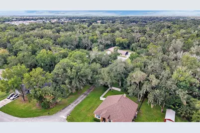 6400 Forestwood Drive E, Lakeland, FL 33811 - Photo 9