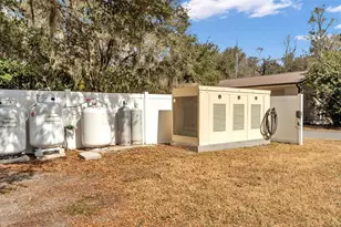 6400 Forestwood Dr E, Lakeland, FL 33811 - Photo 49