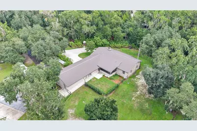 6400 Forestwood Drive E, Lakeland, FL 33811 - Photo 5