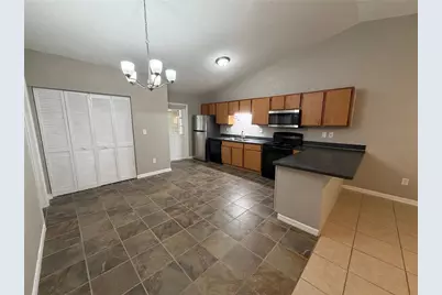 156 Shannon Drive, Lakeland, FL 33809 - Photo 5