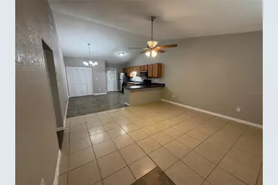 156 Shannon Drive, Lakeland, FL 33809 - Photo 3