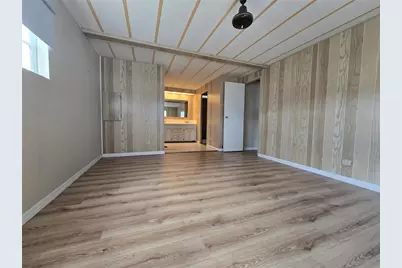 1805 Blue Lake Drive, Lakeland, FL 33801 - Photo 11