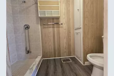 1805 Blue Lake Drive, Lakeland, FL 33801 - Photo 15